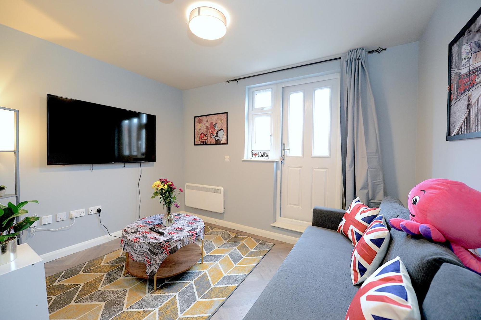 Апартаменти 2 Bed Terraced Flat Piccadilly Line Лондон Екстер'єр фото